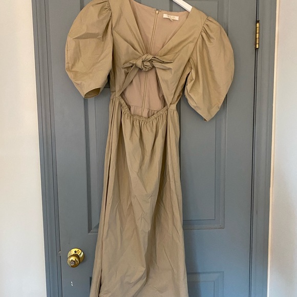 Wayf XS midi dress - Picture 3 of 3